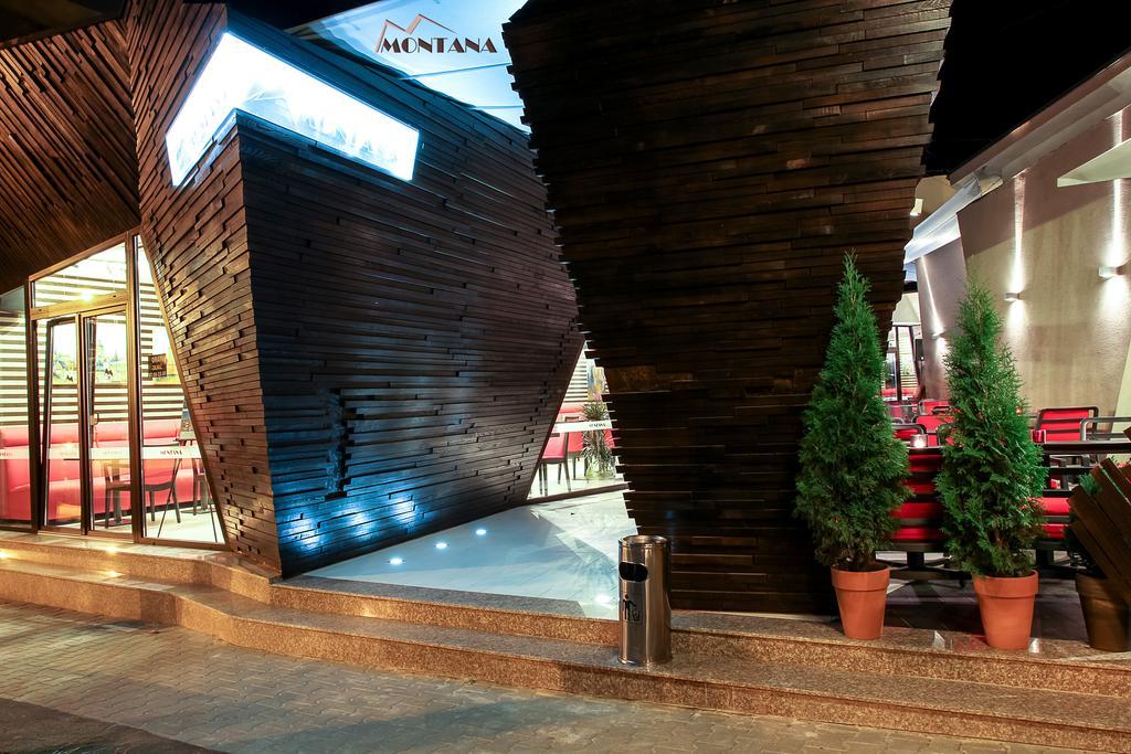 Hotel Montana Vişeu de Sus Dış mekan fotoğraf